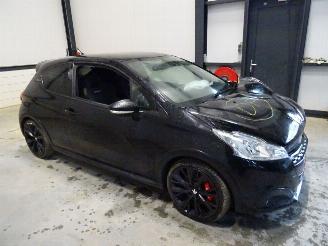 Uttjänta bilar auto Peugeot 208 208 GTI 1.6 THP 200 2016/3