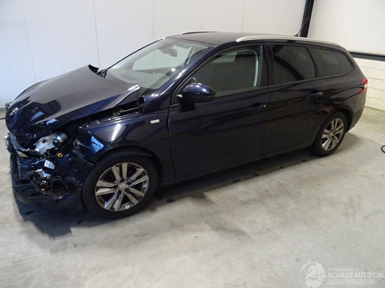 Peugeot 308 1.2 THP