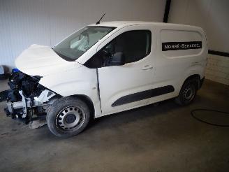 demontáž osobní automobily Opel Combo 1.5 HDI AUTOMAAT 2022/3