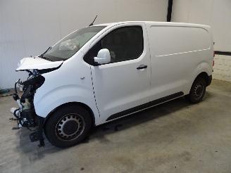 demontáž osobní automobily Peugeot Expert 2.0 BLEU HDI 2018/8