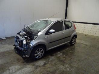 Peugeot 107 1.0 picture 3