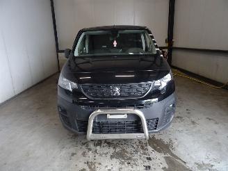 Vrakbiler auto Peugeot Partner 1.5 HDI 2022/1