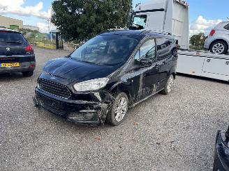 rozbiórka samochody osobowe Ford Tourneo Courier 1.0 ecoboost 2016/1