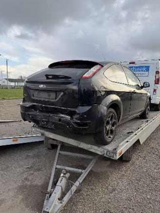 Ford Focus 1.6 picture 3