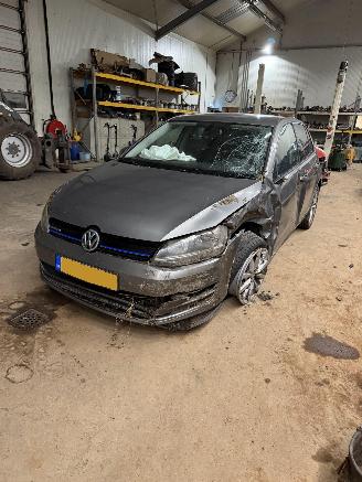 Purkuautot passenger cars Volkswagen Golf 7 1,6 TDI 2015/1
