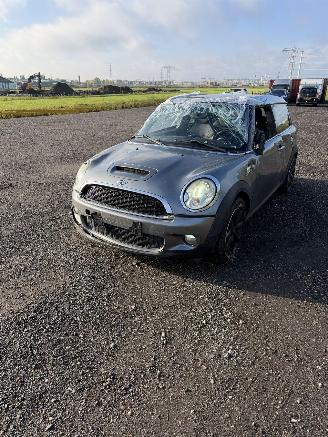 Démontage voiture Mini Clubman Cooper S 1.6 2009/1