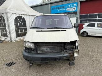 Volkswagen Transporter Transporter/Caravelle T4, Bus, 1990 / 2003 2.5 TDI picture 2