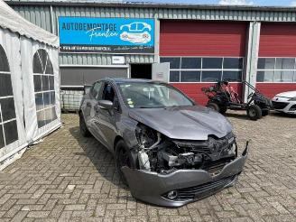 demontáž osobní automobily Renault Clio Clio IV (5R), Hatchback 5-drs, 2012 / 2021 1.5 dCi 75 FAP 2014/5