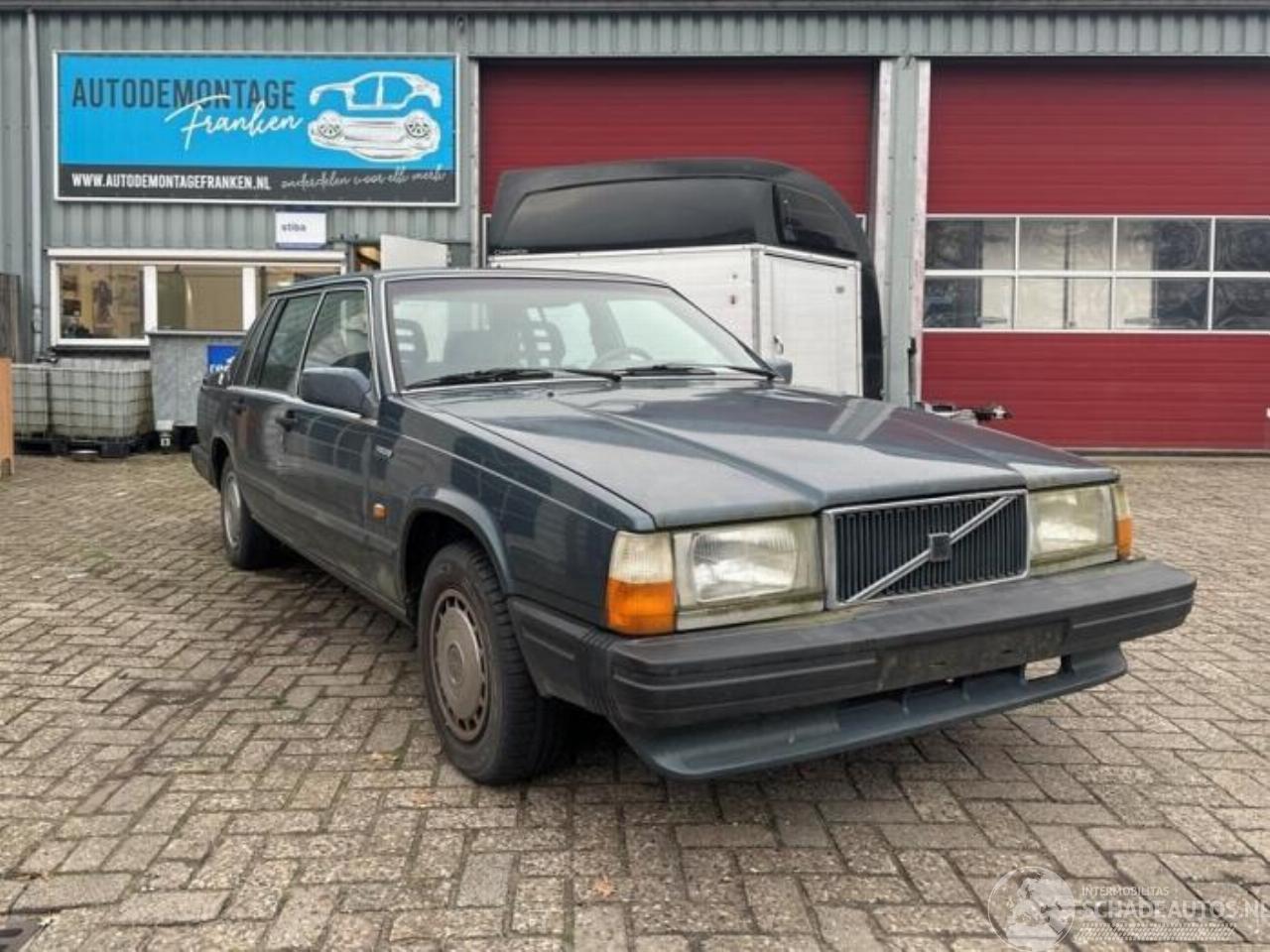 Volvo 740 740, Sedan, 1983 / 1992 2.3 GL,GLE