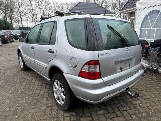 Mercedes ML ML I (163), SUV, 1998 / 2005 270 2.7 CDI 20V picture 5