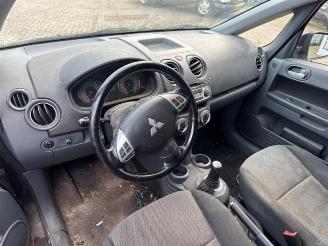 Mitsubishi Colt Colt (Z2/Z3), Hatchback, 2004 / 2012 1.3 16V picture 4