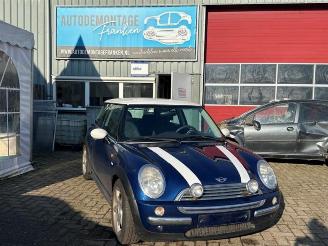 Auto da rottamare Mini Mini Mini One/Cooper (R50), Hatchback, 2001 / 2007 1.6 16V Cooper 2002/10