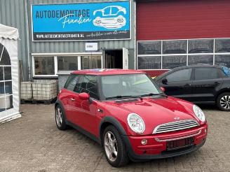Autoverwertung Mini Cooper Mini One/Cooper (R50), Hatchback, 2001 / 2007 1.6 16V One 2002/4