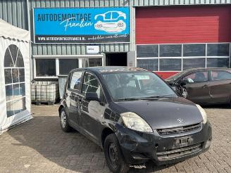 demontáž osobní automobily Daihatsu Sirion Sirion 2 (M3), Hatchback, 2005 1.0 12V DVVT 2008/3