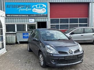 Renault Clio Clio III (BR/CR), Hatchback, 2005 / 2014 1.6 16V picture 1