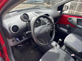 Peugeot 107 107, Hatchback, 2005 / 2014 1.0 12V picture 4