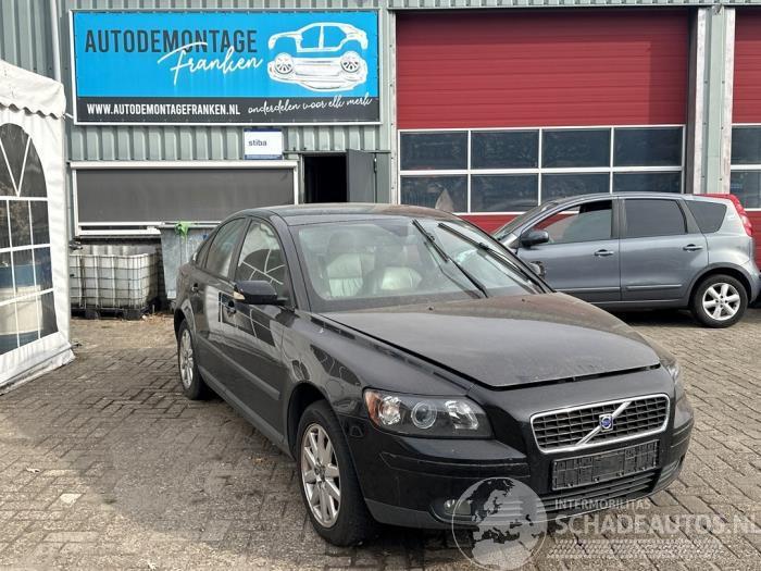 Volvo S-40 S40 (MS), Sedan, 2004 / 2012 2.4 20V