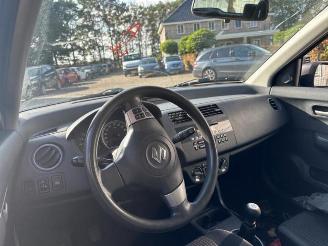 Suzuki Swift Swift (ZA/ZC/ZD1/2/3/9), Hatchback, 2005 / 2011 1.3 VVT 16V picture 4