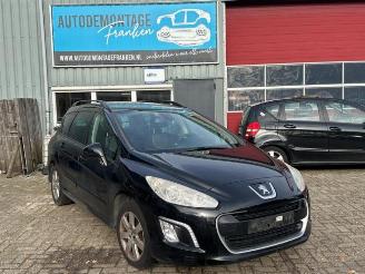 Salvage car Peugeot 308 308 SW (4E/H), Combi 5-drs, 2007 / 2014 1.6 VTI 16V 2012/8