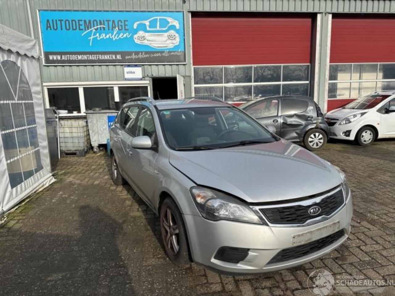 Kia Cee d Cee'd Sporty Wagon (EDF), Combi, 2007 / 2012 1.4 16V