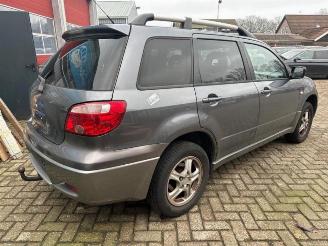 Mitsubishi Outlander Outlander (CU), SUV, 2001 / 2007 2.0 16V 4x2 picture 7