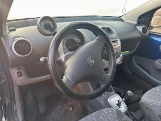 Peugeot 107 107, Hatchback, 2005 / 2014 1.0 12V picture 4