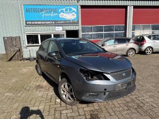 Coche siniestrado Seat Ibiza Ibiza ST (6J8), Combi, 2010 / 2016 1.2 TDI Ecomotive 2012/12