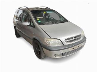  Opel Zafira Zafira (F75), MPV, 1998 / 2005 2.2 16V 2003/3
