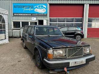 Vrakbiler auto Volvo 265  1980