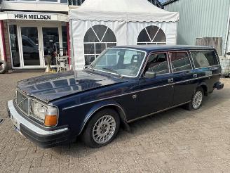 Volvo 265  picture 2