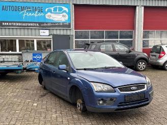 Salvage car Ford Focus Focus 2, Hatchback, 2004 / 2012 1.6 16V 2007/5