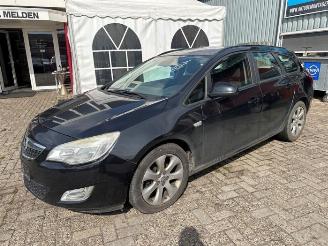 Opel Astra Astra J Sports Tourer (PD8/PE8/PF8), Combi, 2010 / 2015 1.3 CDTI 16V ecoFlex picture 3