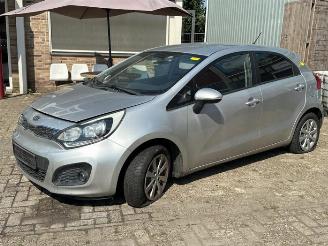 Kia Rio Rio III (UB), Hatchback, 2011 / 2017 1.1 CRDi VGT 12V picture 3