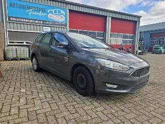 rozbiórka samochody osobowe Ford Focus Focus 3 Wagon, Combi, 2010 / 2020 1.0 Ti-VCT EcoBoost 12V 100 2015/1