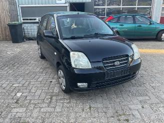 Vrakbiler auto Kia Picanto Picanto (BA), Hatchback, 2004 / 2011 1.0 12V 2007/10