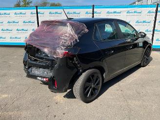 Opel Corsa 1.2 Edition picture 3