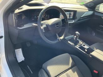 Opel Astra 1.2 Turbo GS Sports Tourer picture 5