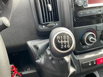 Opel Movano 2.2 L3H2 picture 10