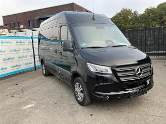 Mercedes Sprinter 317 CDI L2H2 picture 2