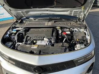 Opel Astra 1.2 Turbo GS picture 27