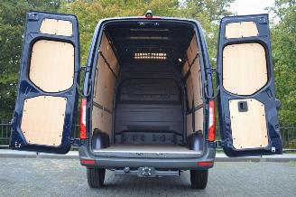 Mercedes Sprinter 317 L2H2 Automaat | 3,5t Trekhaak | Cruise | Camera | Stoelverw. | MBUX | BPM Vrij picture 4