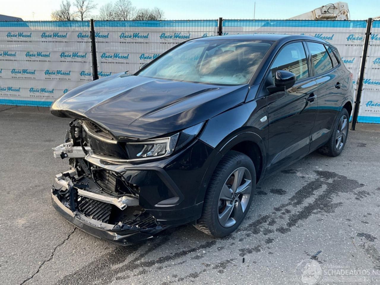 Opel Grandland (X) 1.2 Turbo (96kW) GS