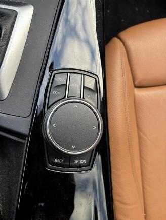 BMW 3-serie 320 320i Executive picture 26