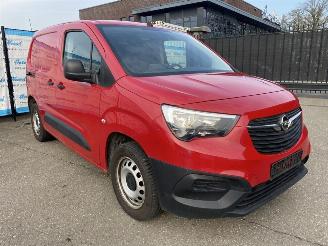 Opel Combo Edition 1.5 CDTi (96kW) AC Trekhaak picture 2