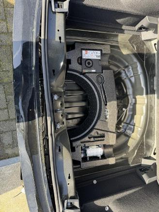 Volkswagen T-Roc Goal picture 34