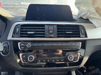 BMW 1-serie 118 i Advantage picture 16