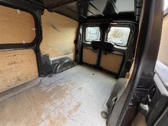 Peugeot Expert 231S 2.0 BlueHDI 120 Premium Pack | Storing AdBlue picture 12