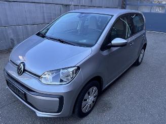 krockskadad bil auto Volkswagen Up! Move UP! 2014/12