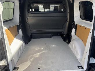 Opel Vivaro Basis M (L2) 2.0 (106kW) Dubbelcabine 5P picture 6