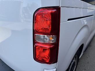 Opel Vivaro Basis M (L2) 2.0 (106kW) Dubbelcabine 5P picture 10